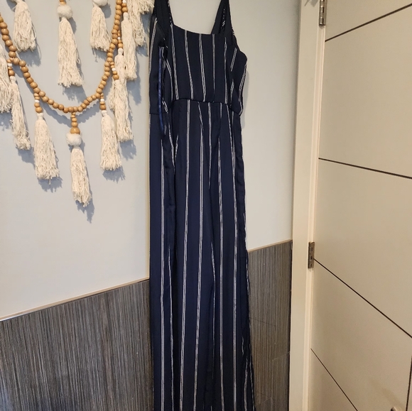 Romper - Picture 2 of 4